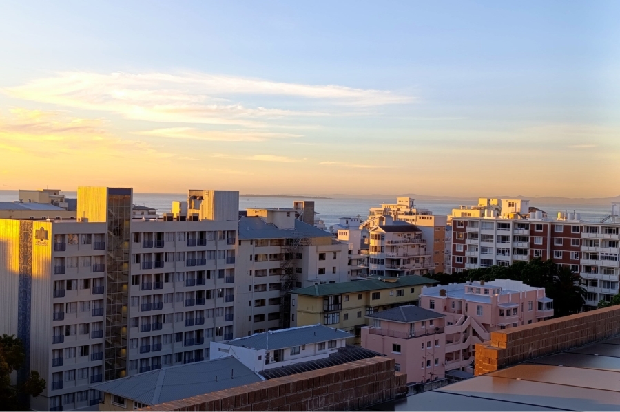 0 Bedroom Property for Sale in Sea Point Western Cape
